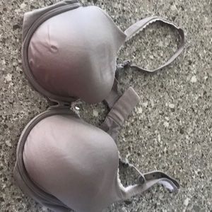 Body by Victoria bra